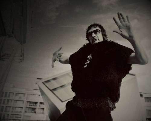 Carlos Ann presenta: La noche ígnea de 